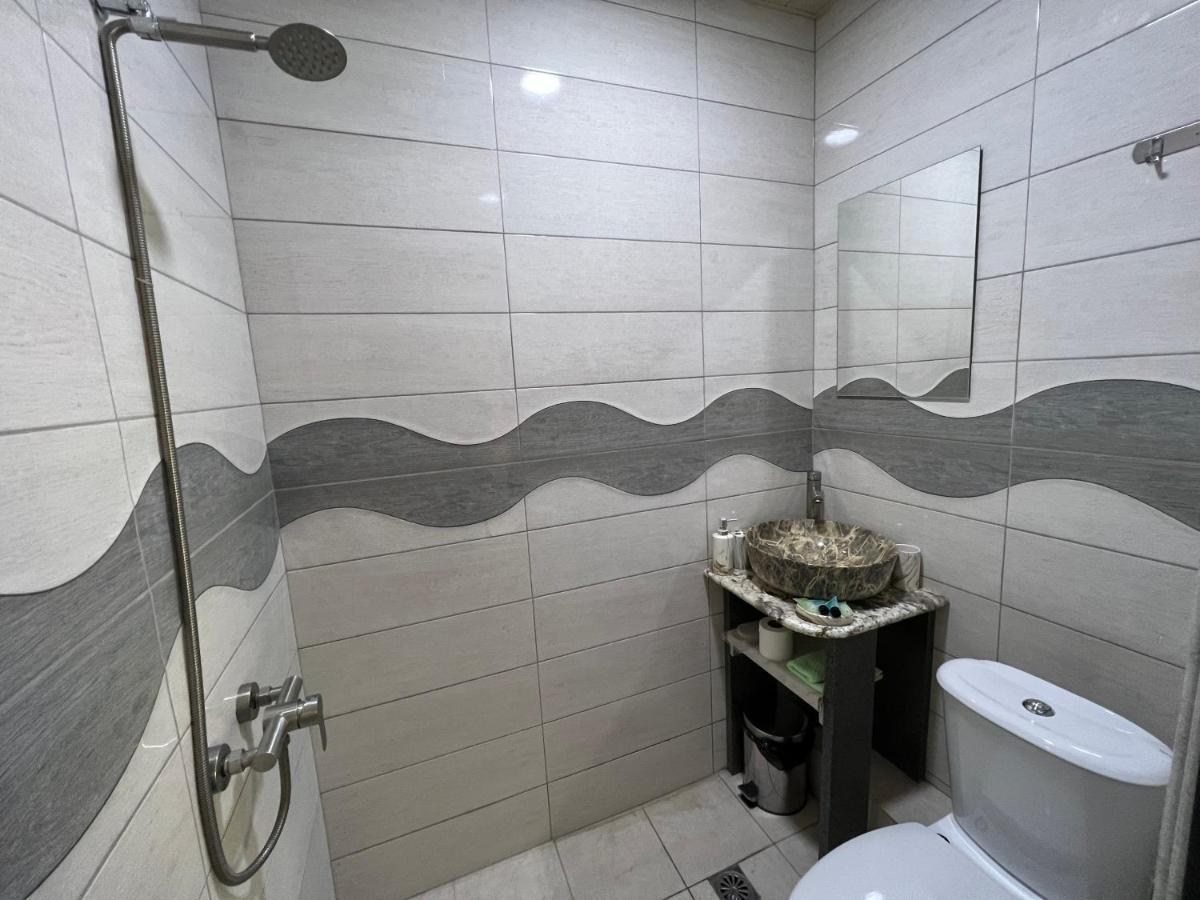 Rp Hotel Yerevan Luaran gambar